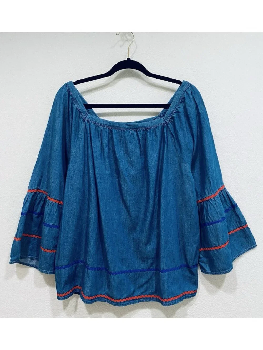 Hester and Orchard Top Womens Large Blue Chambray Bell Sleeve Cottagecore Boho - Picture 1 of 8